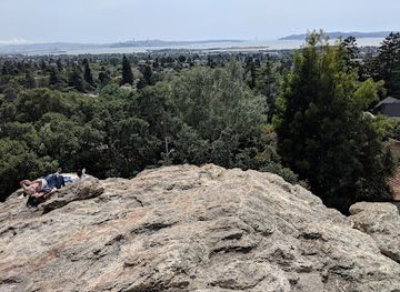 california/east-bay/attraction/indian-rock-park