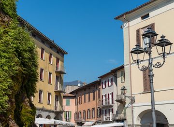 italy/lombardy/attraction/monumento-a-giuseppe-garibaldi