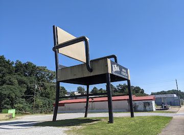 alabama/cheaha-state-park/attraction/world-s-largest-office-chair