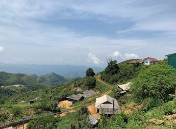 laos/houaphanh-province/attraction/cua-khau-pahang