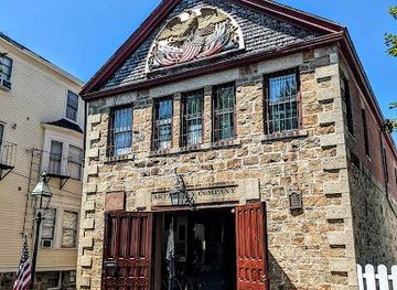 massachusetts/new-bedford/attraction/artillery-co-of-newport