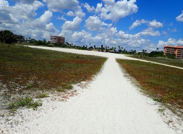 florida/st-petersburg-beach/attraction/treasure-island-beach