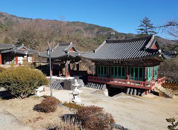 south-korea/south-gyeongsang-province/attraction/jirisan-daewonsa