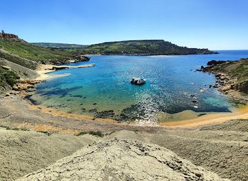 malta/western-region/attraction/riviera-beach