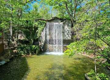 missouri/ozarks/attraction/silver-dollar-city