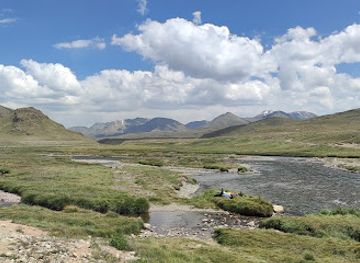 pakistan/deosai-national-park/attraction/deosai-top-sadpara-broque