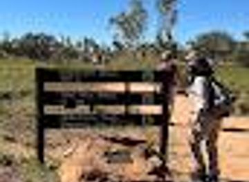 australia/alice-springs/attraction/larapinta-trail-eastern-end