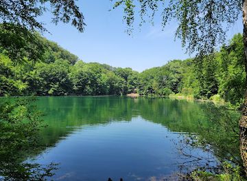 poland/szczecin-lagoon/attraction/szmaragdowe-lake