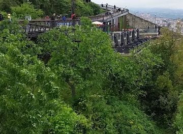 turkiye/trabzon/attraction/boztepe-yuruyus-yolu-ve-seyir-terasi