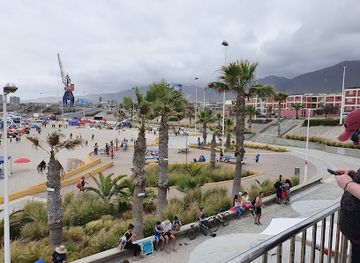 chile/antofagasta/attraction/playa-trocadero