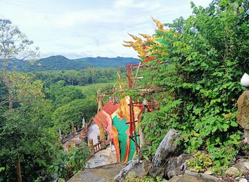 thailand/khao-yai-national-park/attraction/wat-simalai-songtham