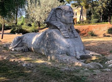 croatia/dalmatia/attraction/zadarska-sfinga