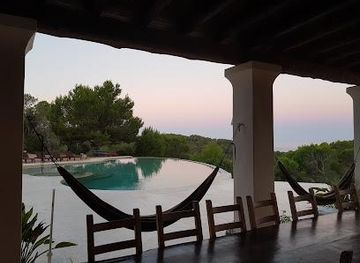 spain/ibiza/attraction/sunset-mountain-yoga-retreat