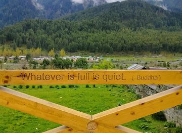 india/pahalgam/attraction/phalgam-photoshoot-point