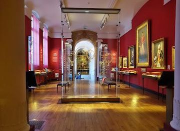 france/paris/attraction/musee-national-de-la-legion-d-honneur-et-des-ordres-de-chevalerie