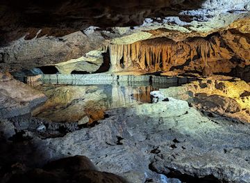 florida/florida-caverns-state-park/attraction/florida-caverns-state-park-visitor-center