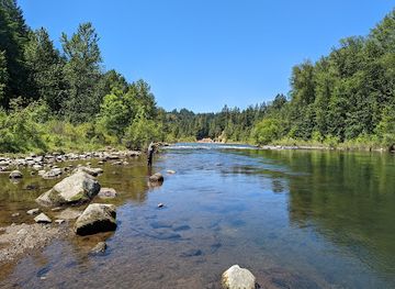 oregon/silver-falls-state-park/attraction/milo-mciver-state-park