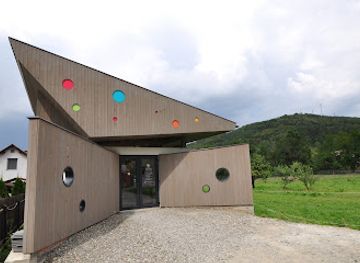 romania/harghita/attraction/casa-fluturilor-exotici