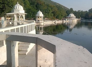 india/udaipur/attraction/selfie-point