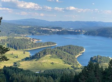 bulgaria/rhodopes/attraction/bench-with-a-view
