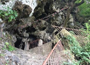 nepal/pokhara/attraction/chamero-cave