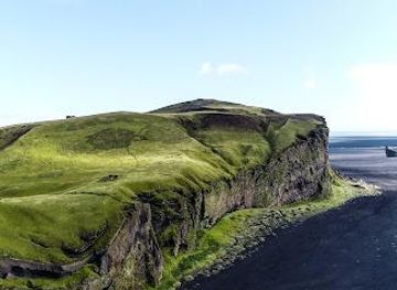 iceland/vik/attraction/yoda-cave