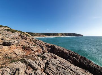 portugal/costa-vicentina/attraction/forte-e-bateria-do-zavial-forte-de-santo-inacio-do-zavial-forte-e-bateria-do-azavial