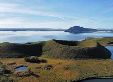 iceland/myvatn-region/attraction/danau-myvatn