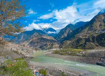 pakistan/kohistan/attraction/twin-waterfall