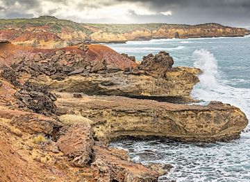 australia/the-twelve-apostles/attraction/newfield