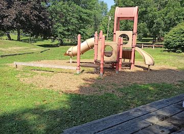 connecticut/waterbury/attraction/bucks-hill-park