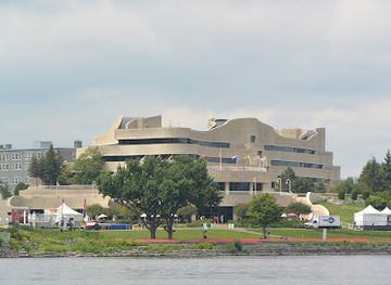 canada/ottawa-valley/attraction/former-geological-survey-of-canada-building