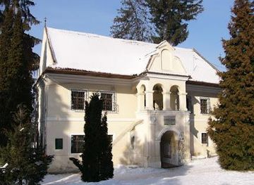 romania/brasov/attraction/the-first-romanian-school-museum