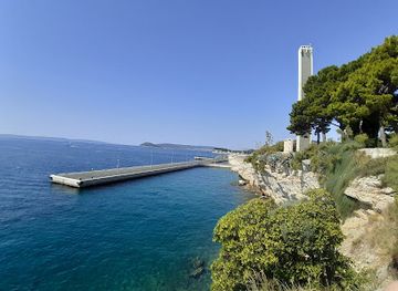croatia/split/attraction/sailor-lighthouse