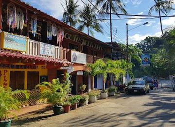 costa-rica/nicoya-peninsula/attraction/playa-montezuma