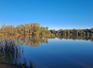 australia/mallee/attraction/darling-and-murray-river-junction-and-viewing-tower