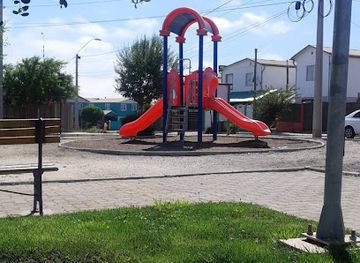 chile/pichilemu/attraction/plaza-santa-romina