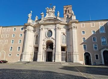 vatican-city/vatican-gardens/attraction/basilica-di-santa-croce-in-gerusalemme