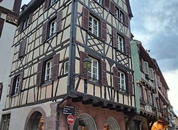 germany/freiburg/attraction/maison-schongauer