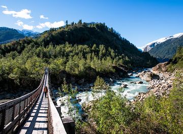 chile/aysen-region/attraction/puyuhuapi-lodge-spa