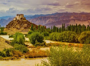 india/northern-plains/attraction/stakna-gompa