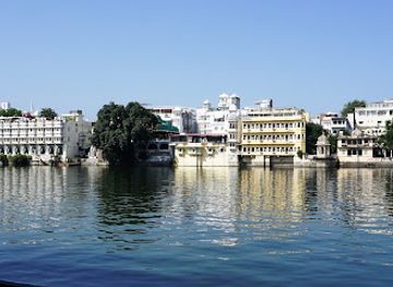 india/udaipur/attraction/lal-ghat