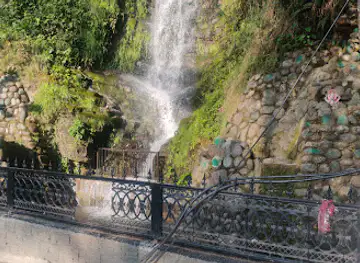 Marina Waterfall