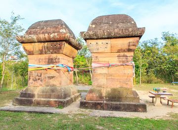 cambodia/preah-vihear-province/attraction/twin-stupas