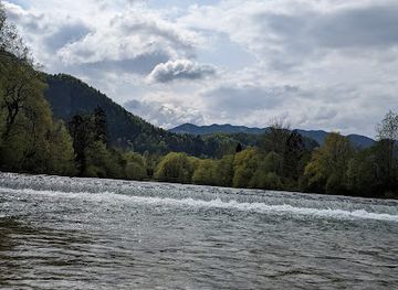 slovenia/upper-carniola/attraction/stonebeach