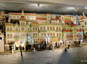 poland/stolowe-mountains/attraction/ruchoma-szopka-w-czermnej