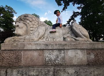 poland/warta-mouth-national-park/attraction/park-lwa