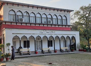 pakistan/lahore/attraction/lawrence-garden