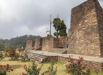 india/gangtok/attraction/rabdentse-ruins