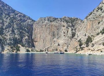 greece/rhodes/attraction/saint-george-bay